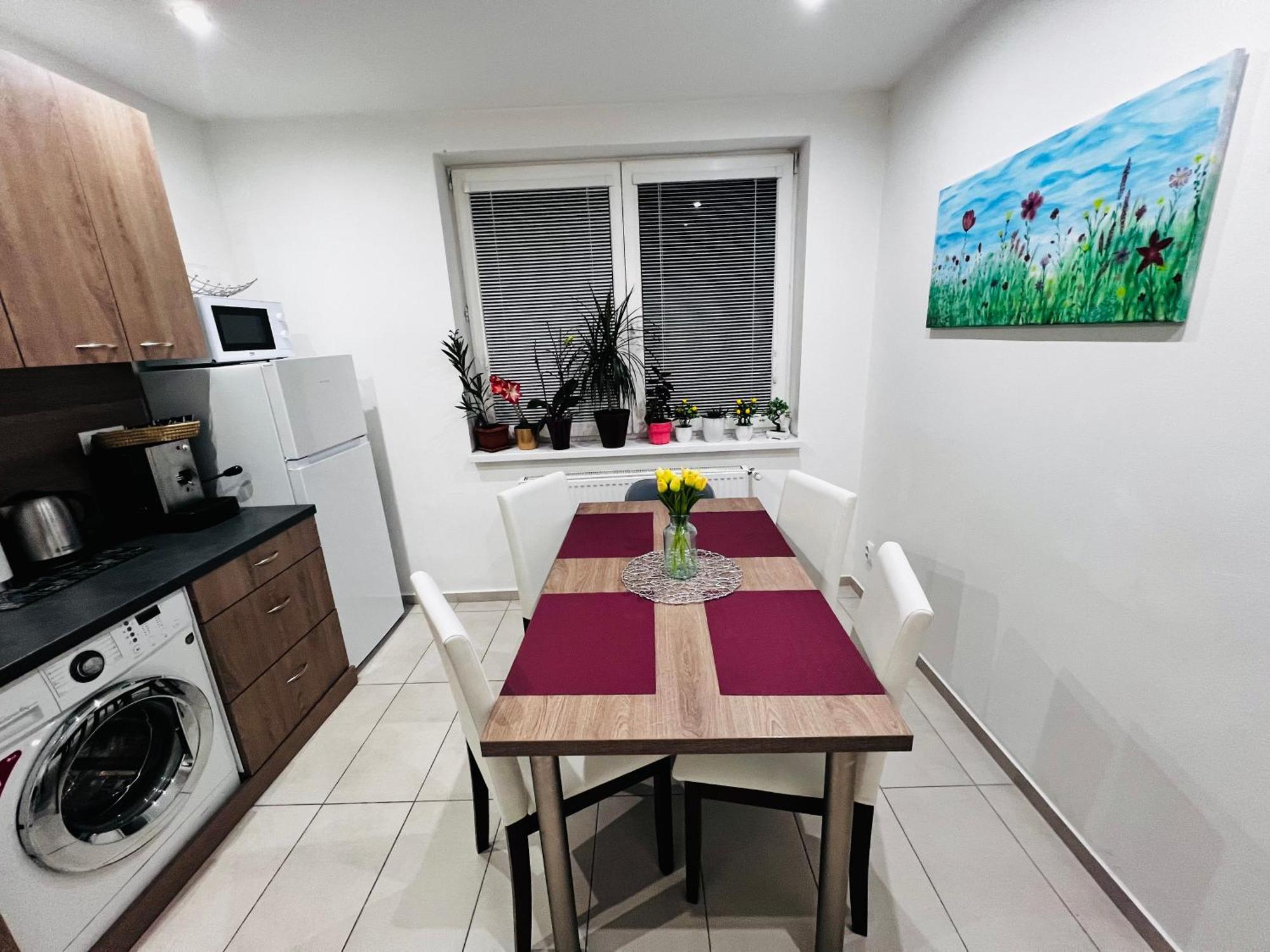 Sparrow Apartmens - Vrabcia Ulica 9, Košice Exteriör bild