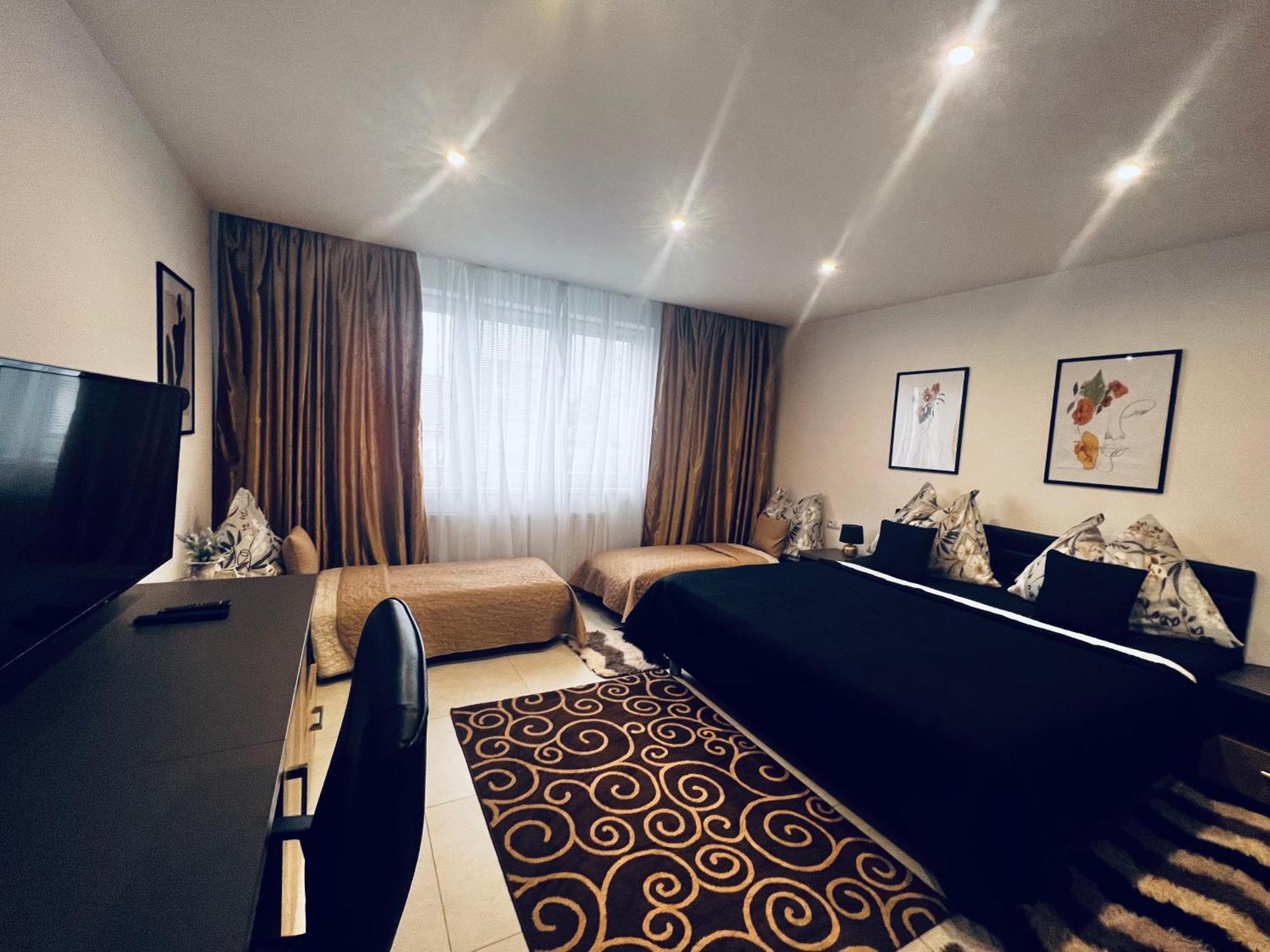 Sparrow Apartmens - Vrabcia Ulica 9, Košice Exteriör bild